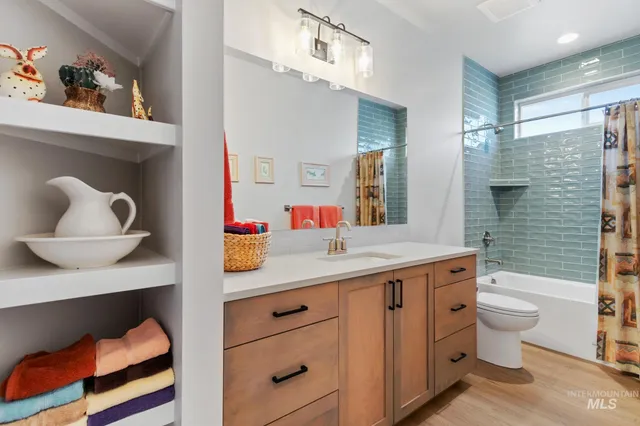 $569,000 | 9864 West Aviara Street, Star, ID 83669