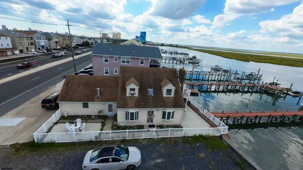 $1,295,000 | 4501 Atlantic Brigantine Boulevard, Brigantine, NJ 08203