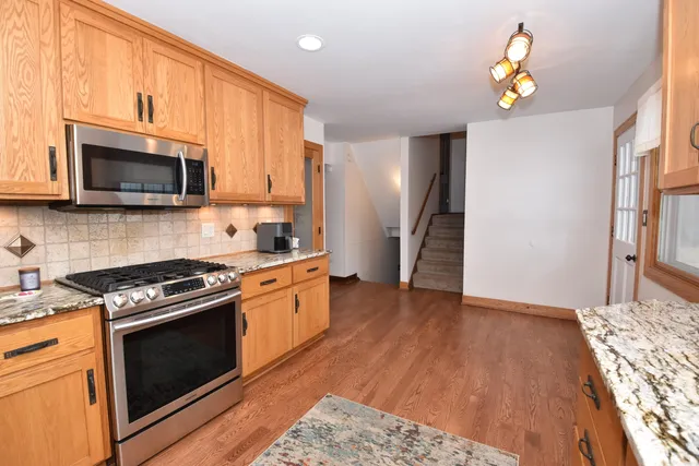 $369,900 | 631 Hialeah Drive, Caledonia, WI 53402