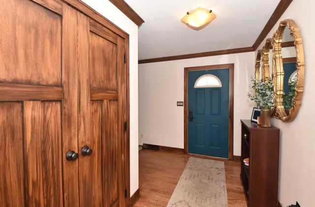 $369,900 | 631 Hialeah Drive, Caledonia, WI 53402