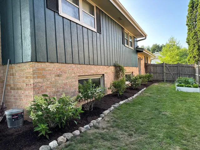 $369,900 | 631 Hialeah Drive, Caledonia, WI 53402