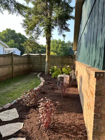 $369,900 | 631 Hialeah Drive, Caledonia, WI 53402