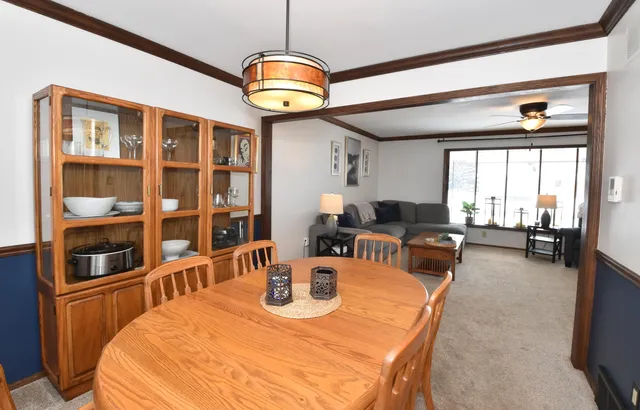 $369,900 | 631 Hialeah Drive, Caledonia, WI 53402