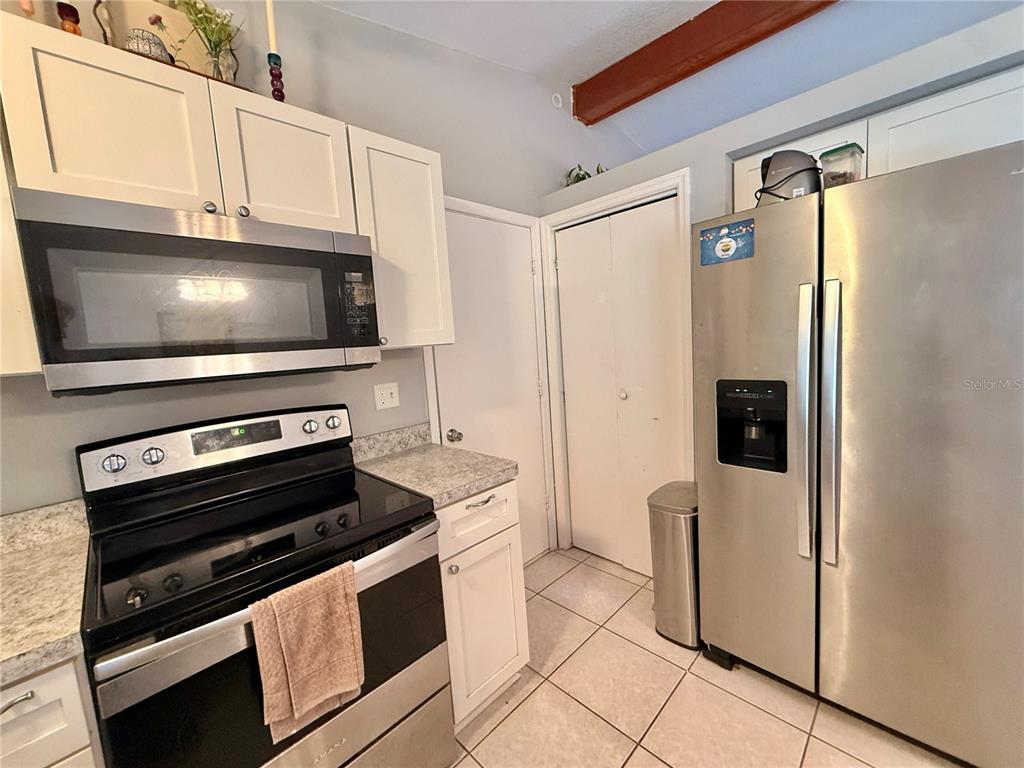 12258 Foothill Street Spring Hill, FL 34609 - Photo 15 of 25