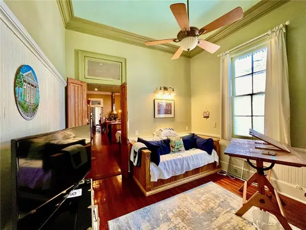 $2,900 | 915 Arabella Street, New Orleans, LA 70115