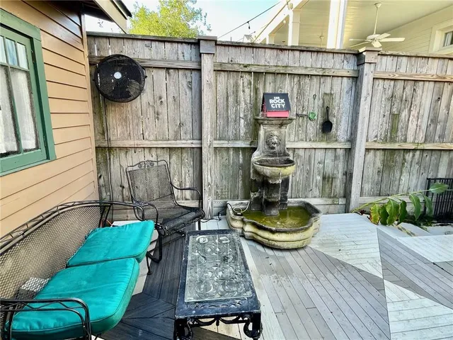 $2,900 | 915 Arabella Street, New Orleans, LA 70115