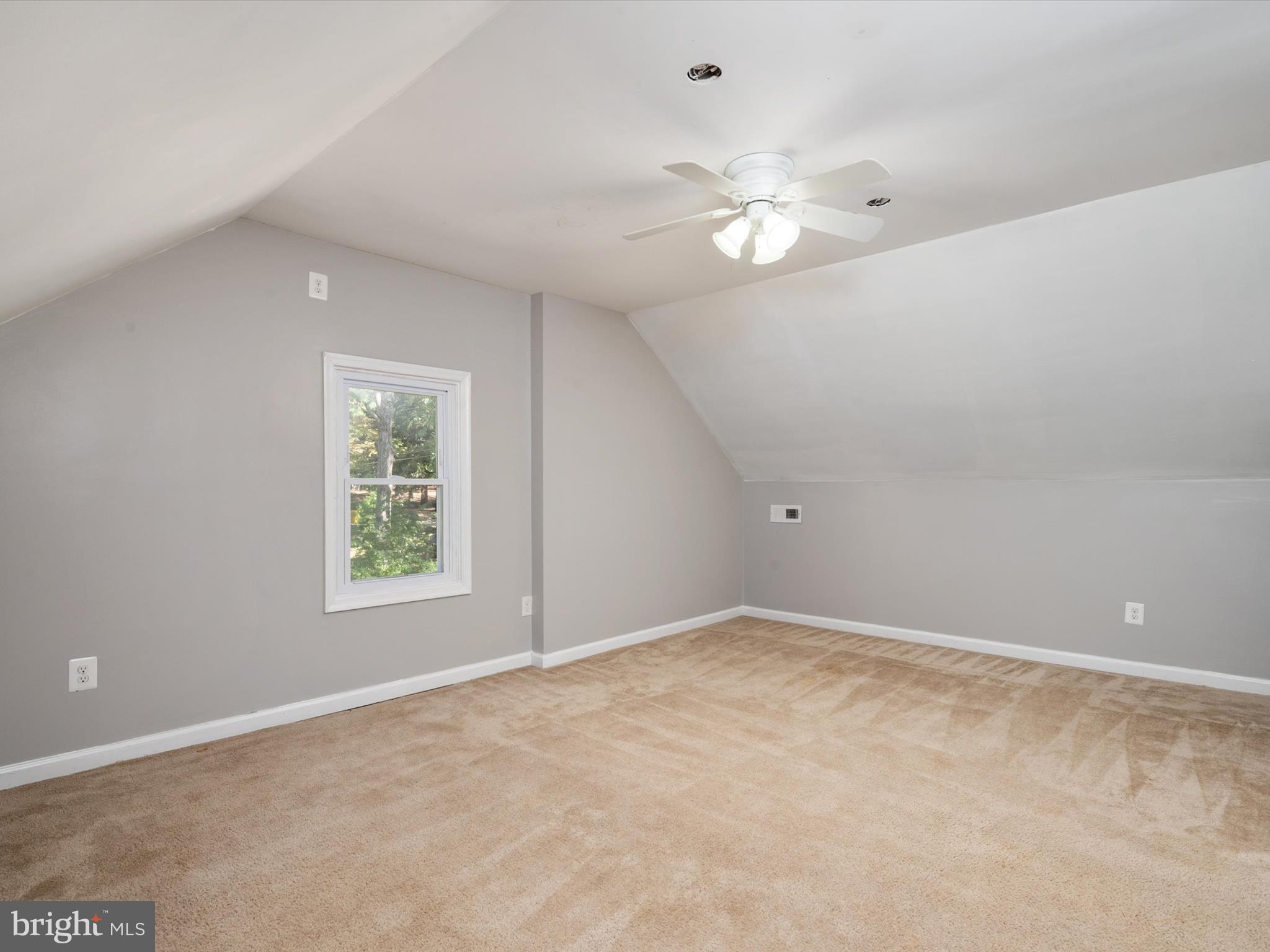 8410 Bussenius Road Pasadena, MD 21122 - Photo 24 of 43 Gallery Image 24