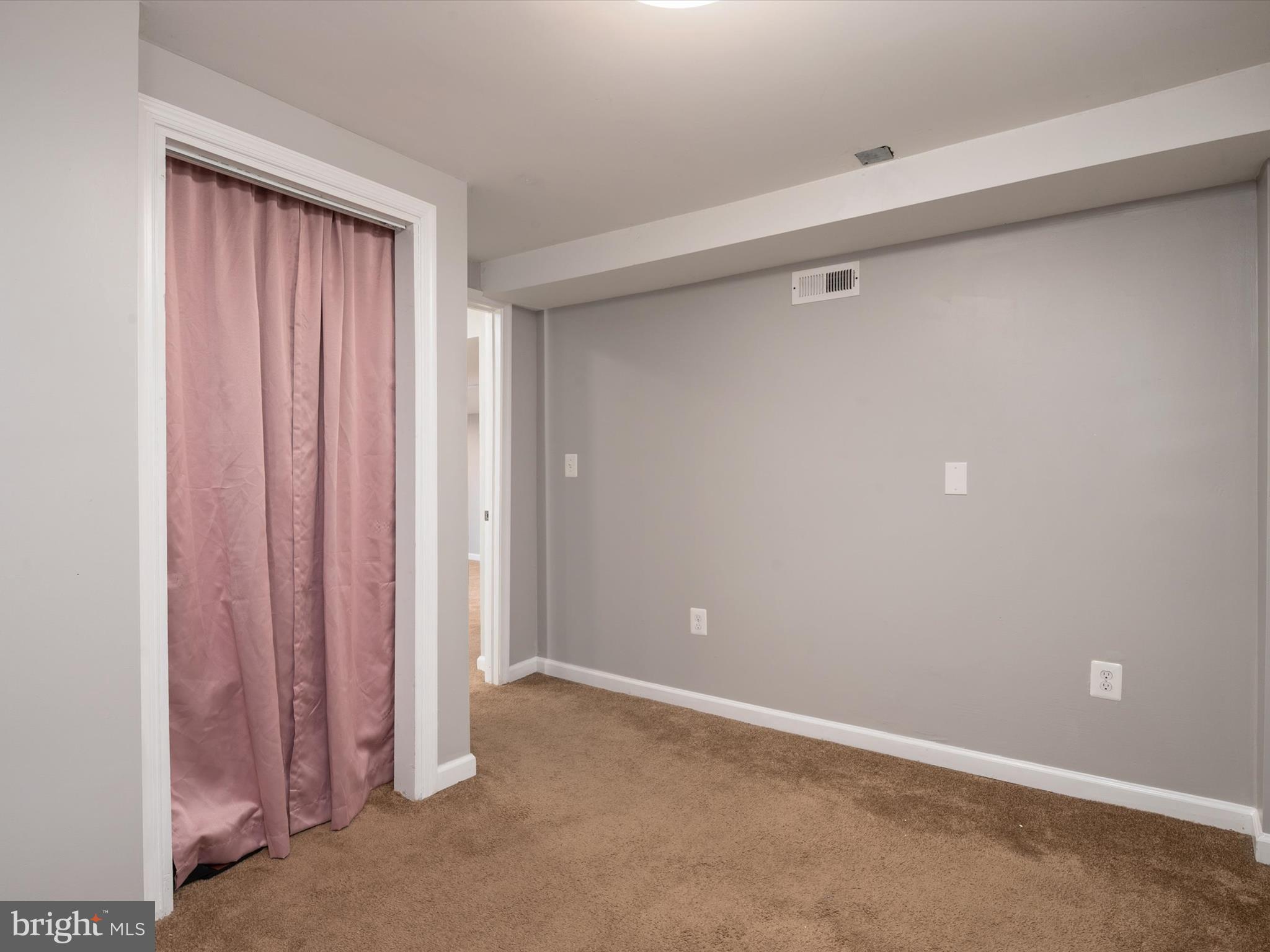 8410 Bussenius Road Pasadena, MD 21122 - Photo 31 of 43 Gallery Image 31