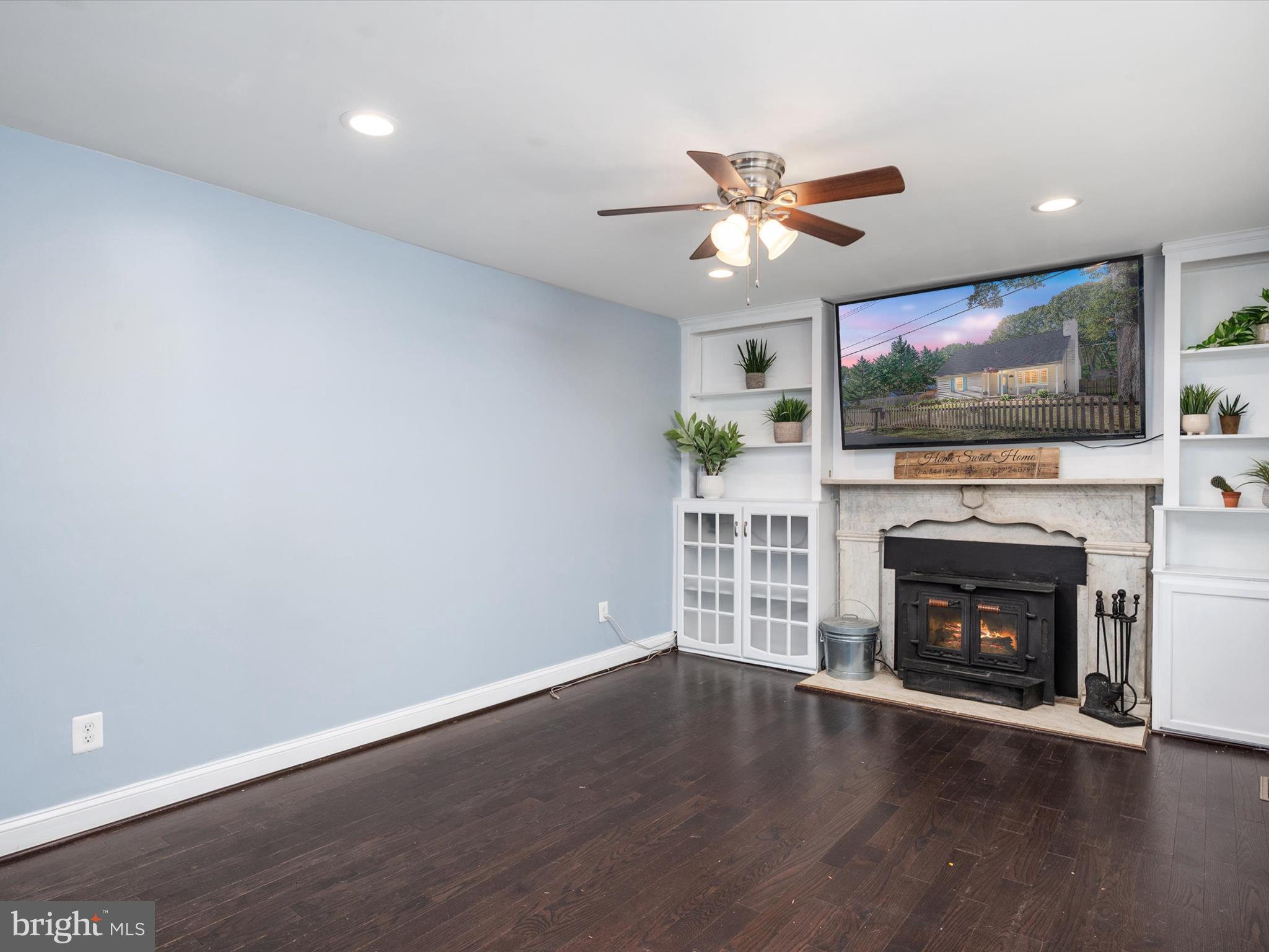 8410 Bussenius Road Pasadena, MD 21122 - Photo 6 of 43 Gallery Image 6