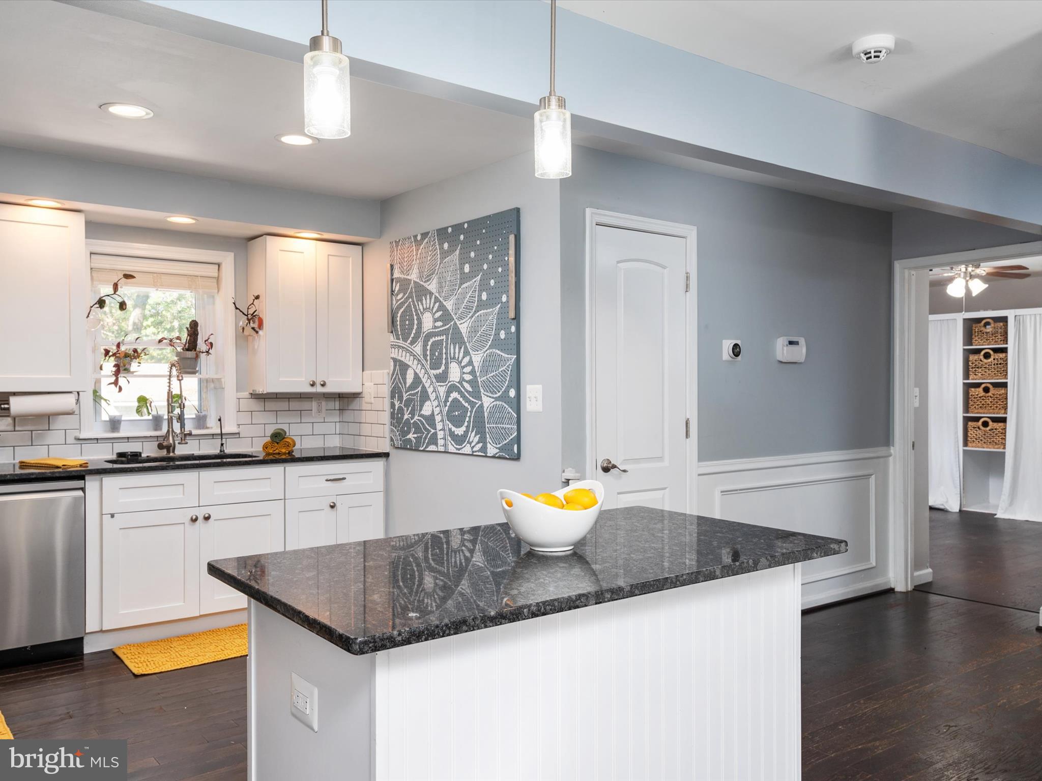 8410 Bussenius Road Pasadena, MD 21122 - Photo 10 of 43 Gallery Image 10