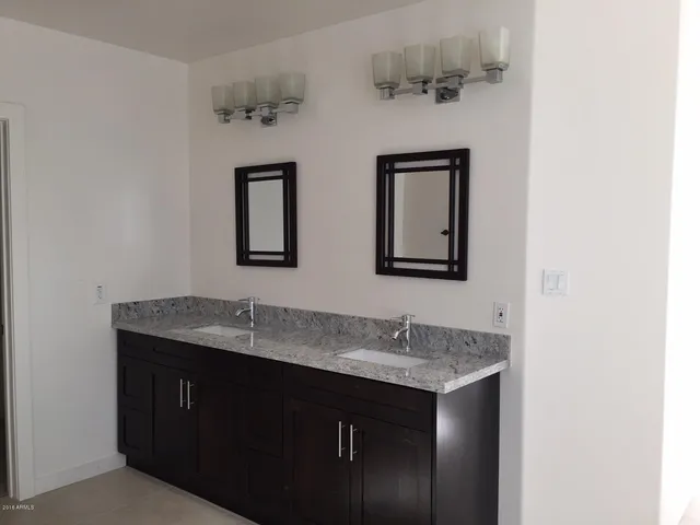 $2,595 | 1502 East Dunlap Avenue, Unit 2, Phoenix, AZ 85020
