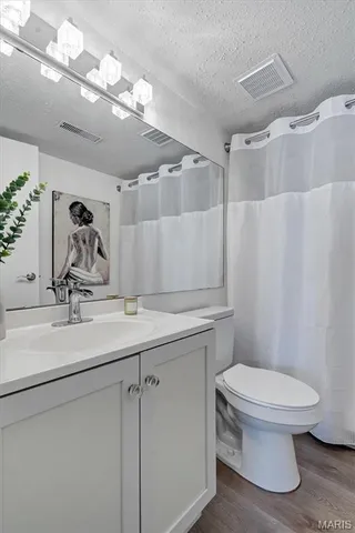 $139,900 | 1456 Hawks Nest Court, Unit F, St. Charles, MO 63303