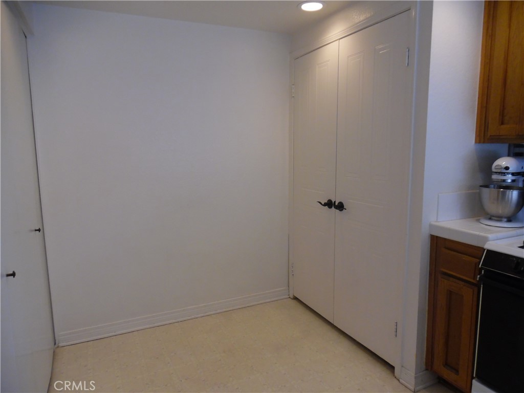 1806 Rory Lane, Unit 9 Simi Valley, CA 93063 - Photo 14 of 28 a bathroom with a sink and a mirror