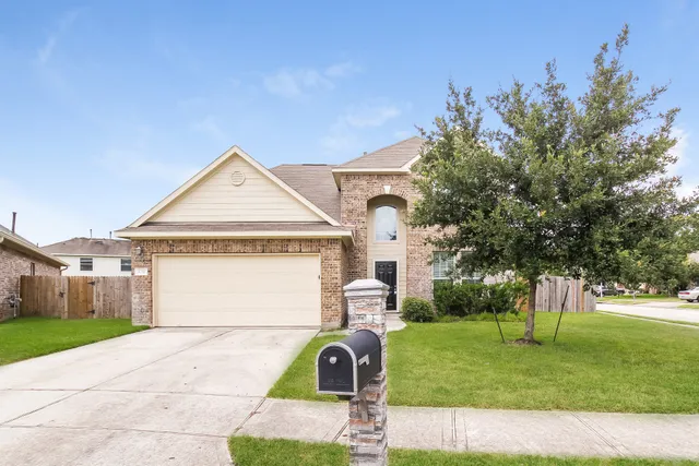$1,955 | 5211 Clipper Hill Court, Spring, TX 77373