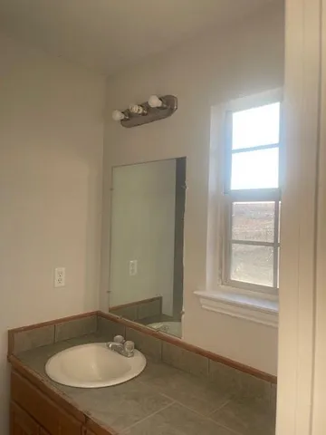 $1,395 | 202 Blue Bell Court, Weatherford, TX 76088