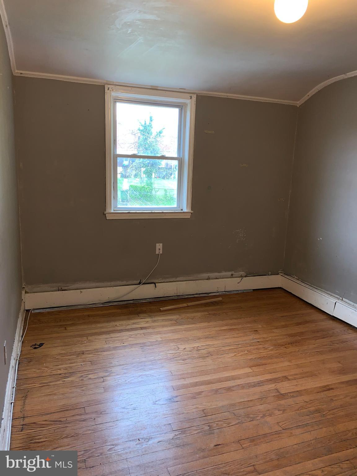 1921 Crestview Road Baltimore, MD 21239 - Photo 10 of 30