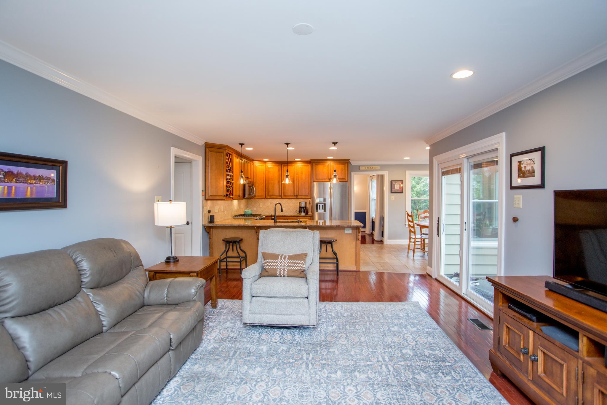 111 Hampton Circle Lansdale, PA 19446 - Photo 22 of 63 Recessed lighting and crown moulding
