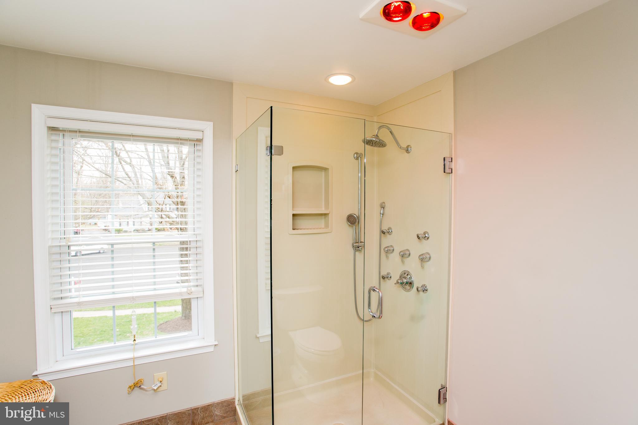 111 Hampton Circle Lansdale, PA 19446 - Photo 33 of 63 Frameless glass and luxury shower