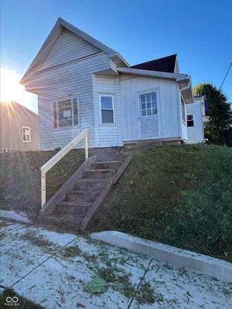 $59,900 | 501 East Main Street, Lewisville, IN 47352