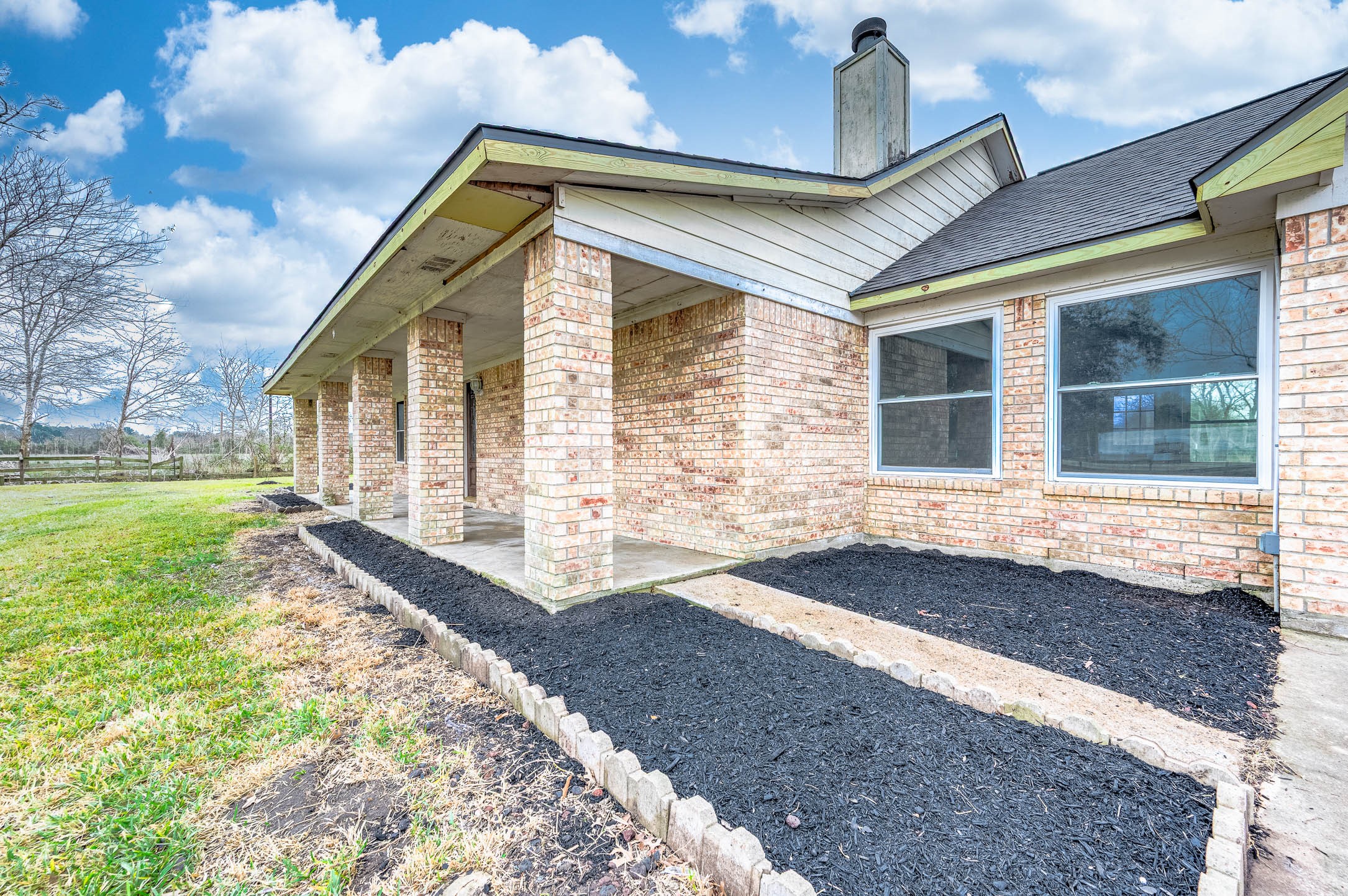 13710 Pleasant Way Alvin, TX 77511 - Photo 4 of 30