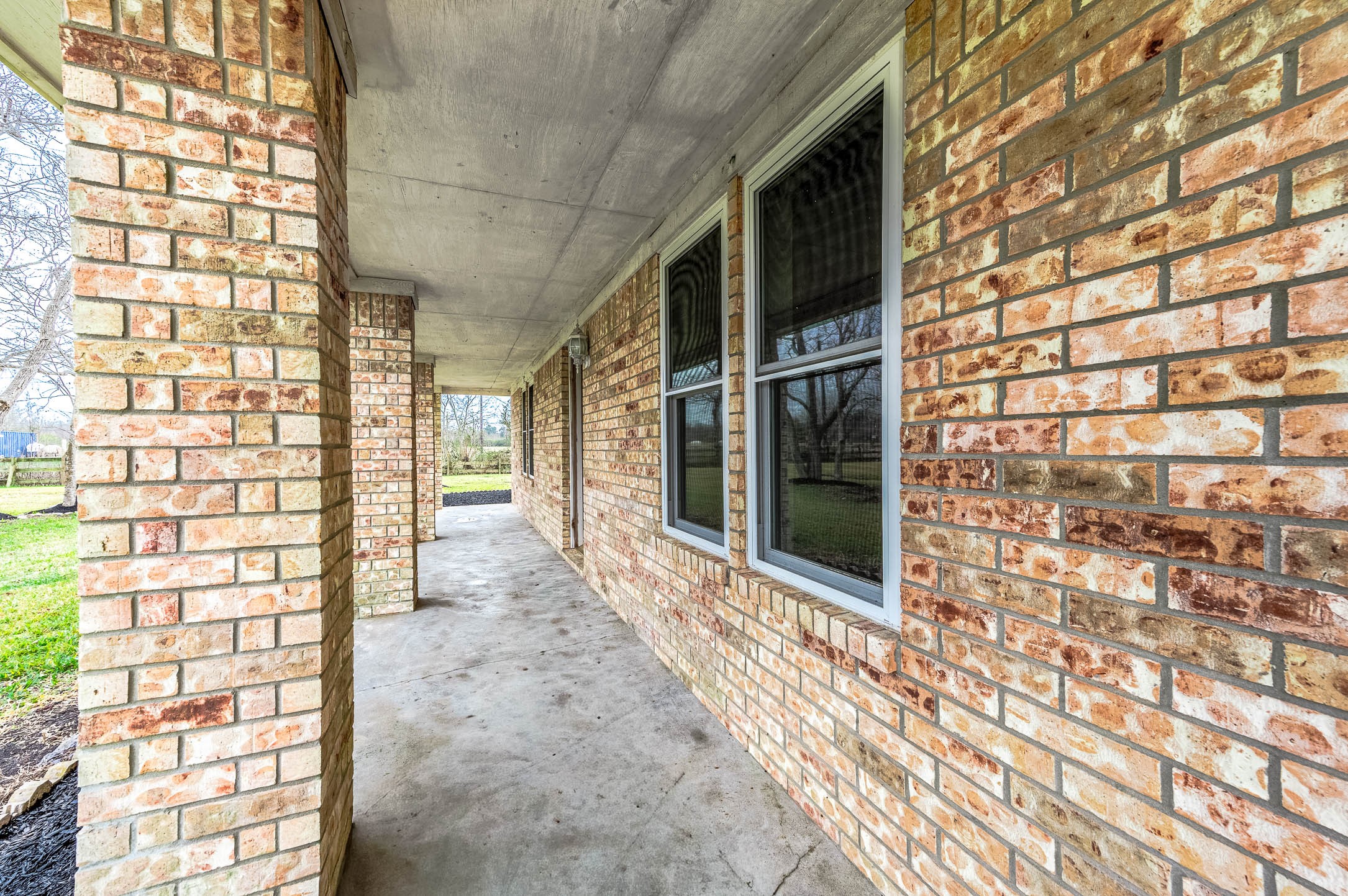 13710 Pleasant Way Alvin, TX 77511 - Photo 5 of 30