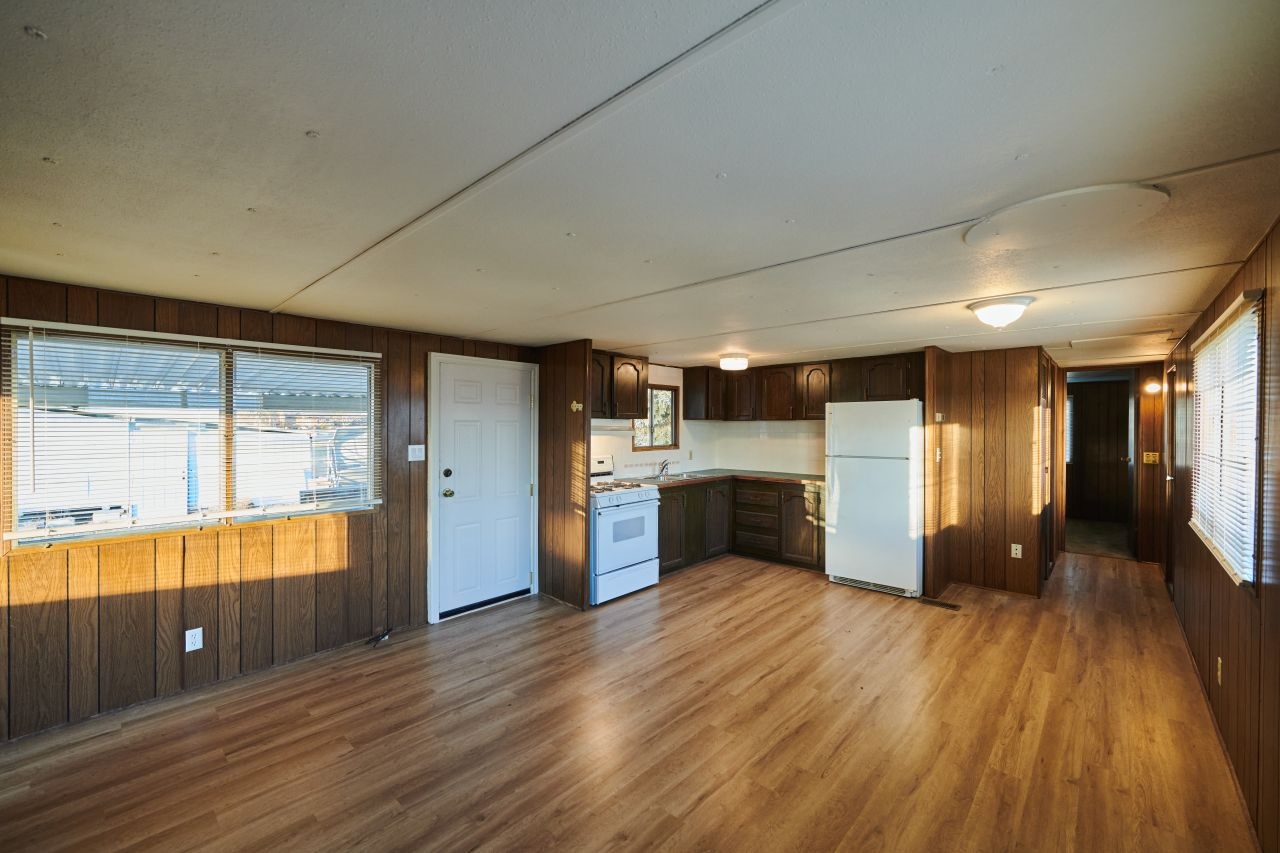 3018 1/2 North Fowler Road Spokane, WA 99206 - Photo 3 of 11