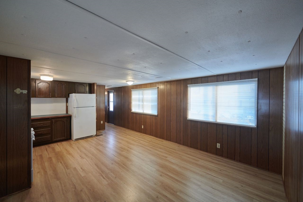 3018 1/2 North Fowler Road Spokane, WA 99206 - Photo 4 of 11