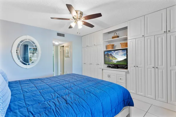 $103,000 | 5180 East Sabal Palm Boulevard, Unit 234, Tamarac, FL 33319