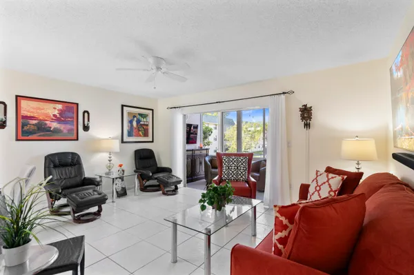 $103,000 | 5180 East Sabal Palm Boulevard, Unit 234, Tamarac, FL 33319