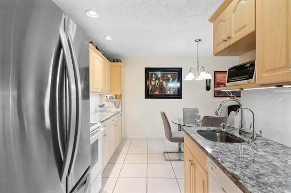 $103,000 | 5180 East Sabal Palm Boulevard, Unit 234, Tamarac, FL 33319