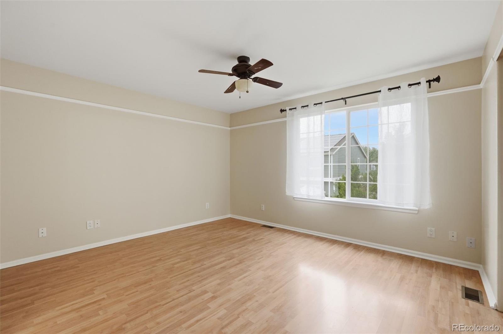 1161 Riddlewood Road Highlands Ranch, CO 80129 - Photo 14 of 39