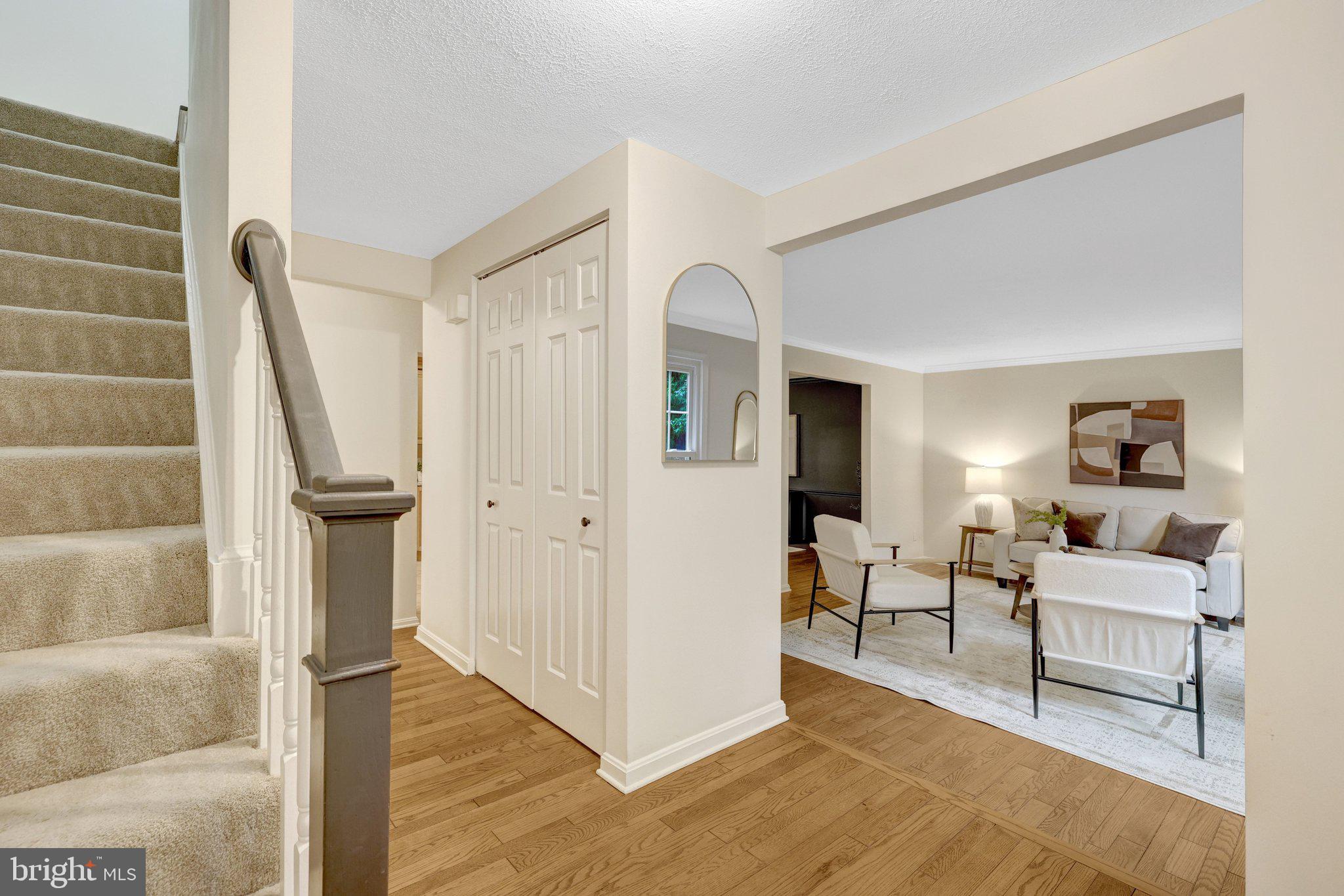 10910 Wilder Point Lane Reston, VA 20191 - Photo 3 of 54 Gallery Image 3