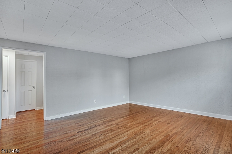 445 Morris Avenue, Unit 7D Springfield, NJ 07081 - Photo 4 of 18 Gallery Image 4