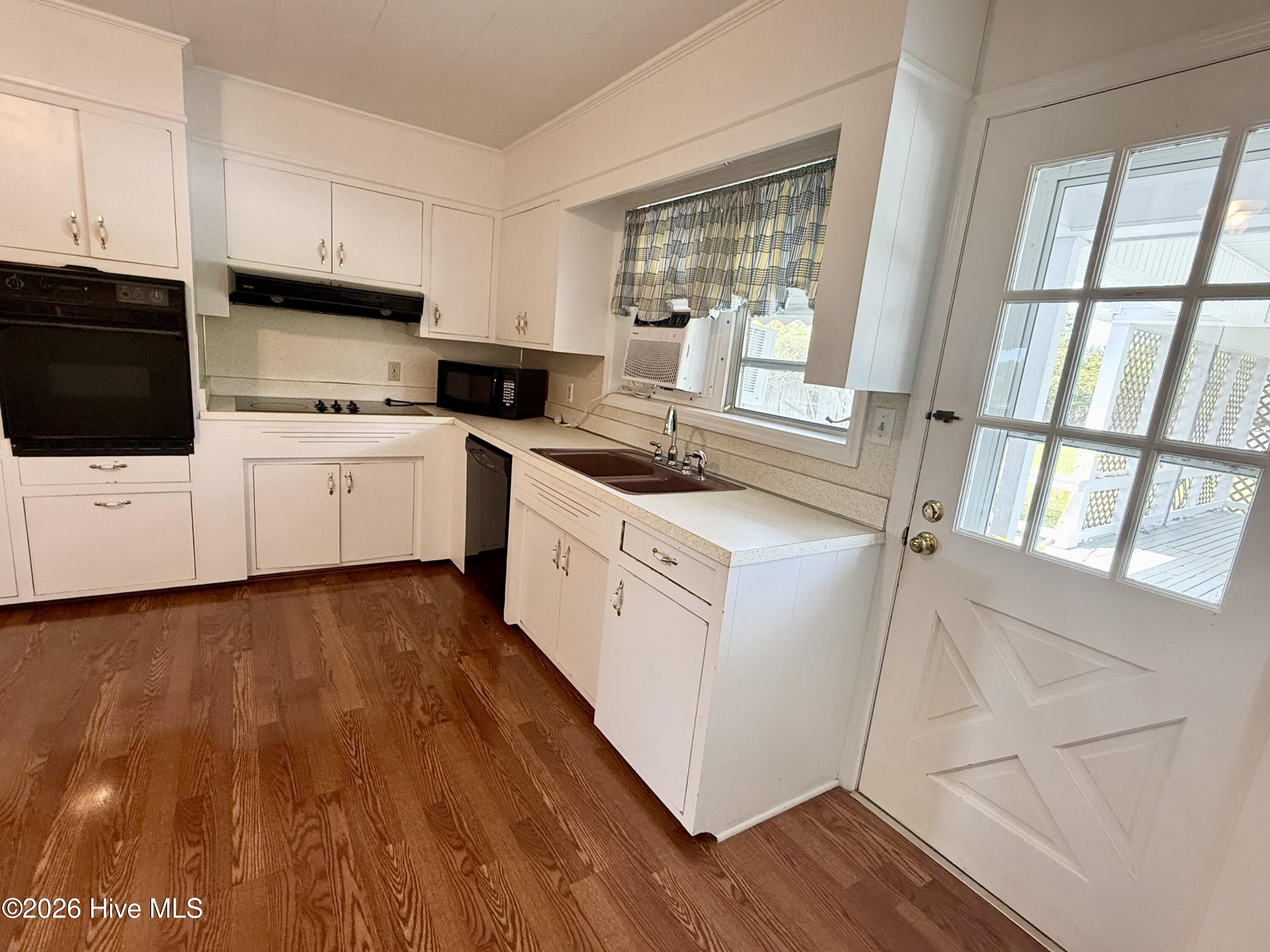 459 Shell Road Atlantic, NC 28511 - Photo 20 of 73 Kitchen
