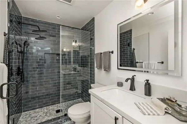 $1,595,000 | 24643 Santa Clara Avenue, Unit 7, Dana Point, CA 92629