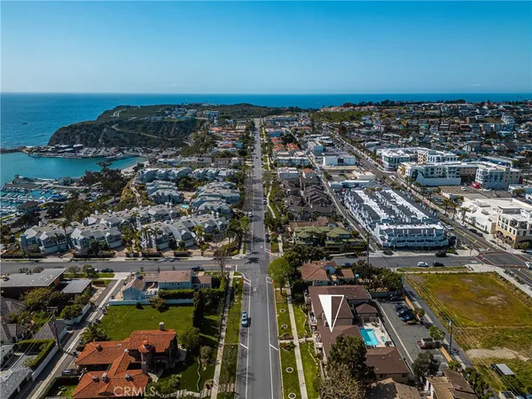 $1,595,000 | 24643 Santa Clara Avenue, Unit 7, Dana Point, CA 92629