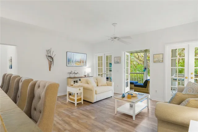 $355,000 | 1215 Winding Oaks Circle East, Unit 403, Vero Beach, FL 32963