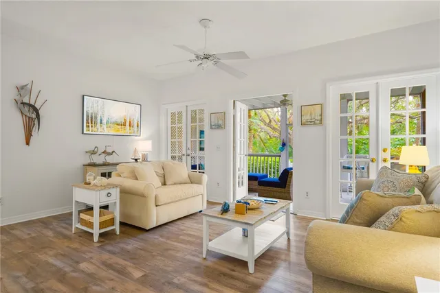 $355,000 | 1215 Winding Oaks Circle East, Unit 403, Vero Beach, FL 32963