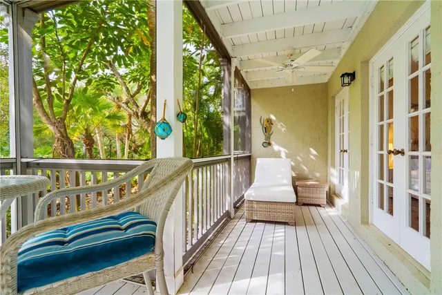 $355,000 | 1215 Winding Oaks Circle East, Unit 403, Vero Beach, FL 32963