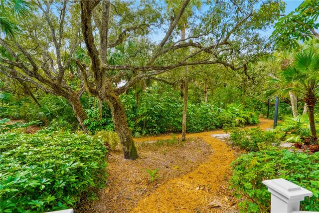 $355,000 | 1215 Winding Oaks Circle East, Unit 403, Vero Beach, FL 32963