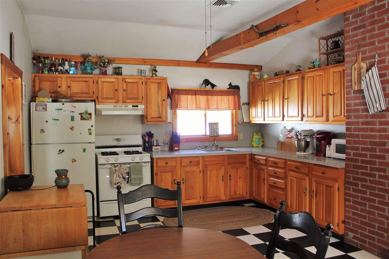 194 Miller Road Corinth, VT 05039 - Photo 5 of 16