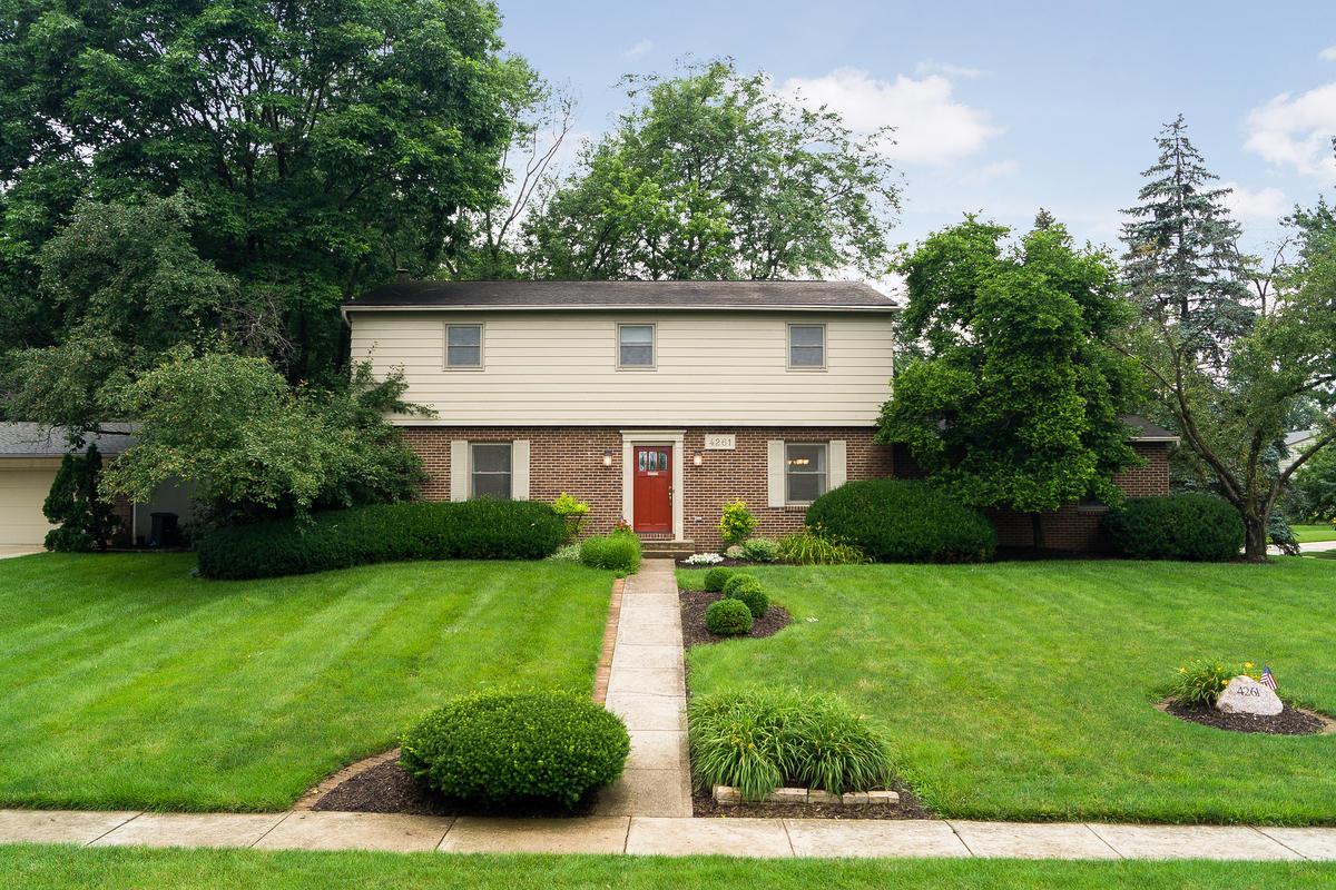 4261 Castleton Road Columbus, OH 43220 - Photo 30 of 32