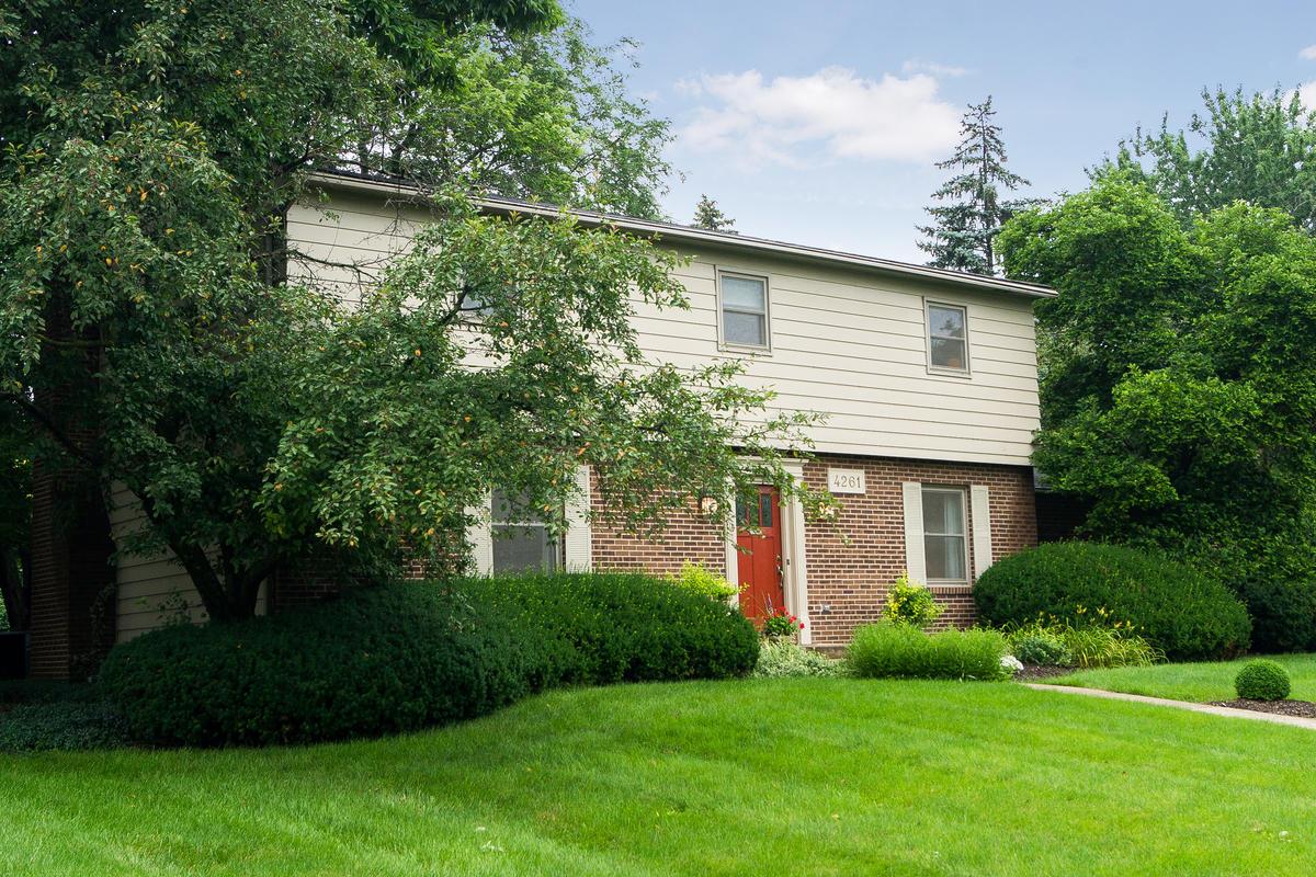 4261 Castleton Road Columbus, OH 43220 - Photo 31 of 32