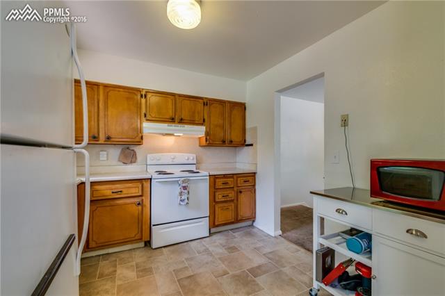 125 South Chelton Road Colorado Springs, CO 80910 - Photo 8 of 23 Gallery Image 8