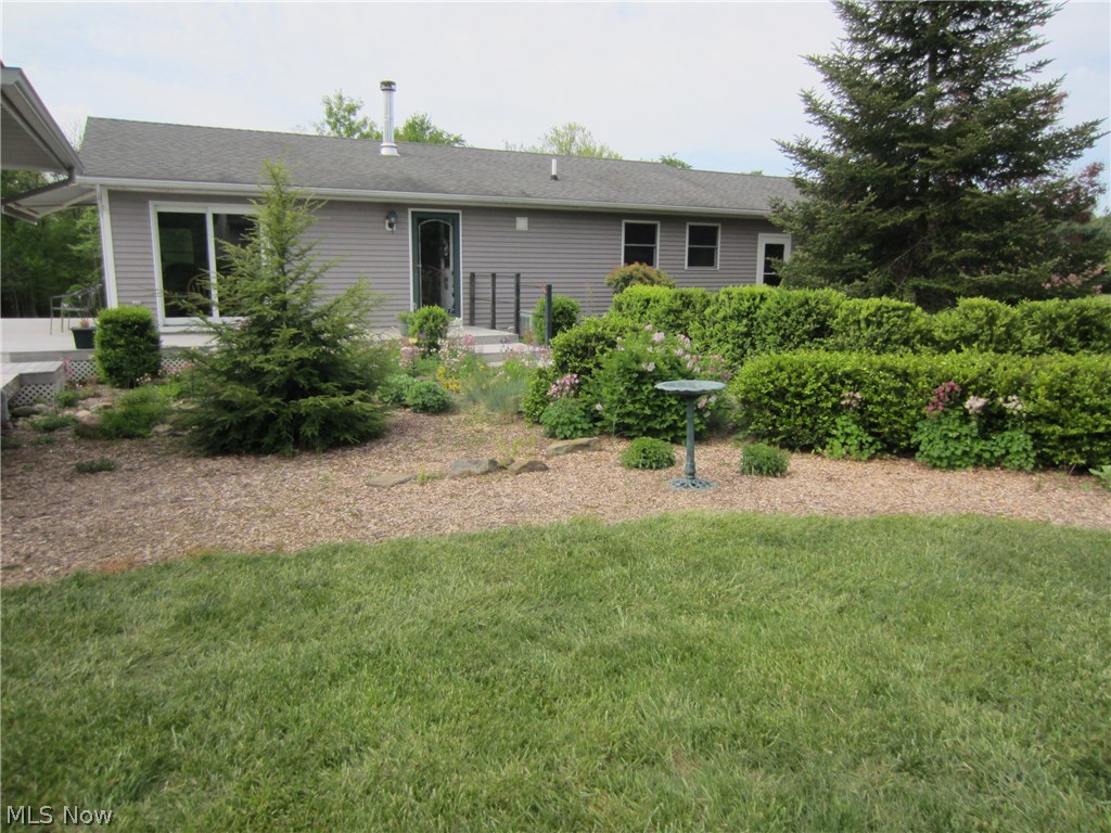 49732 Moore Ridge Road Jerusalem, OH 43747 - Photo 2 of 7