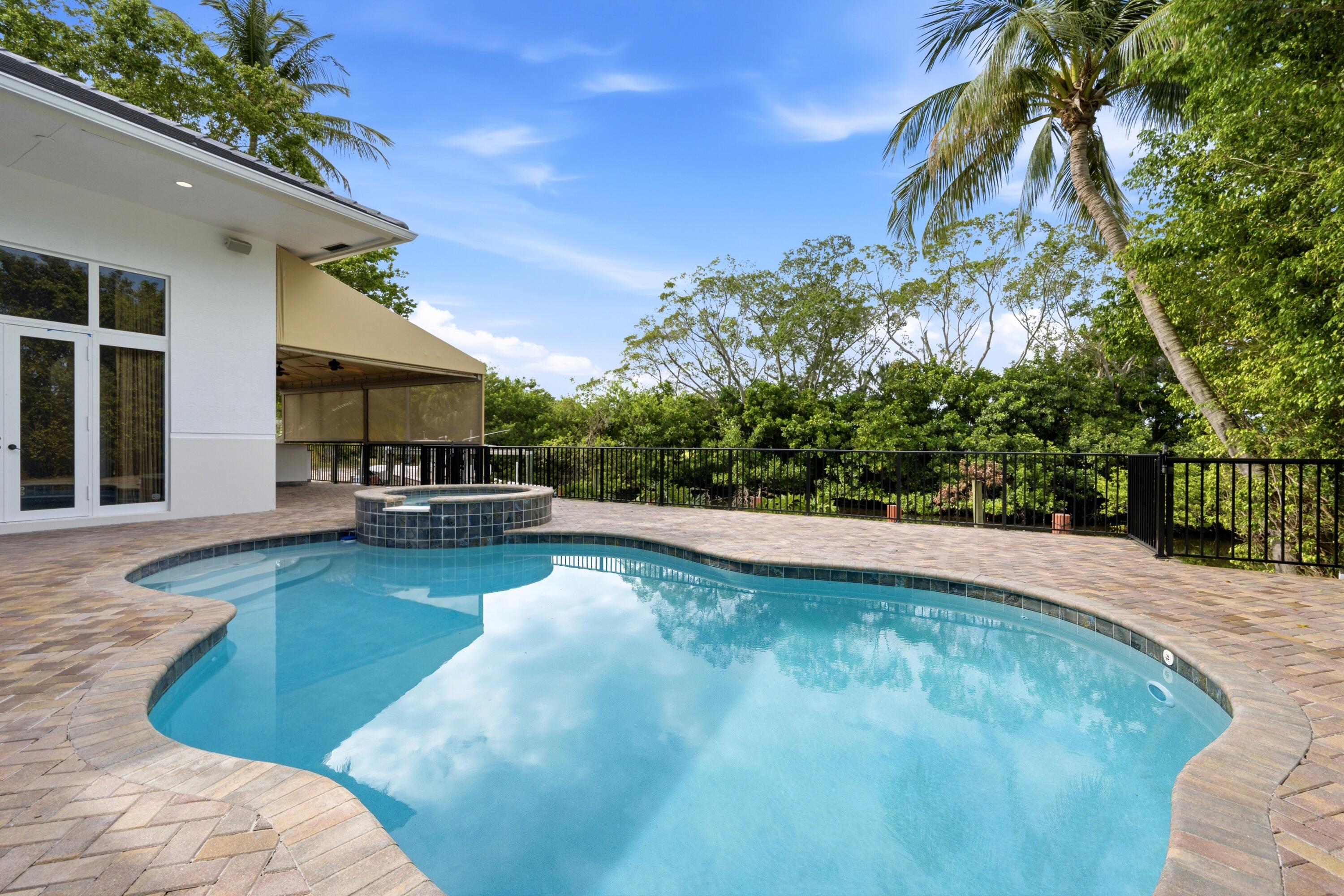 608 Inlet Road North Palm Beach, FL 33408 - Photo 37 of 62 POOL AND SPA