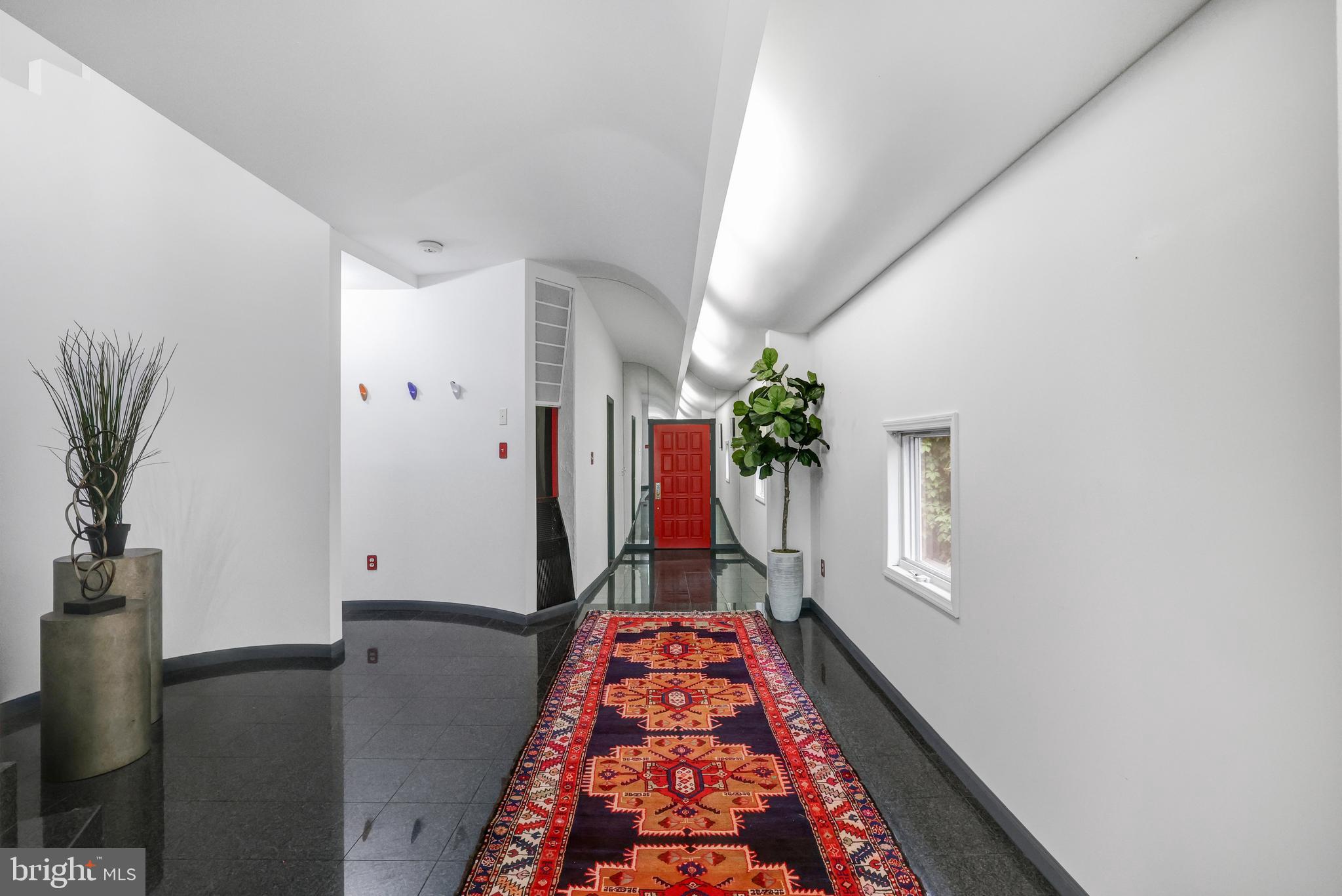 1452 Foxhall Road Northwest Washington, DC 20007 - Photo 13 of 72 Entrance