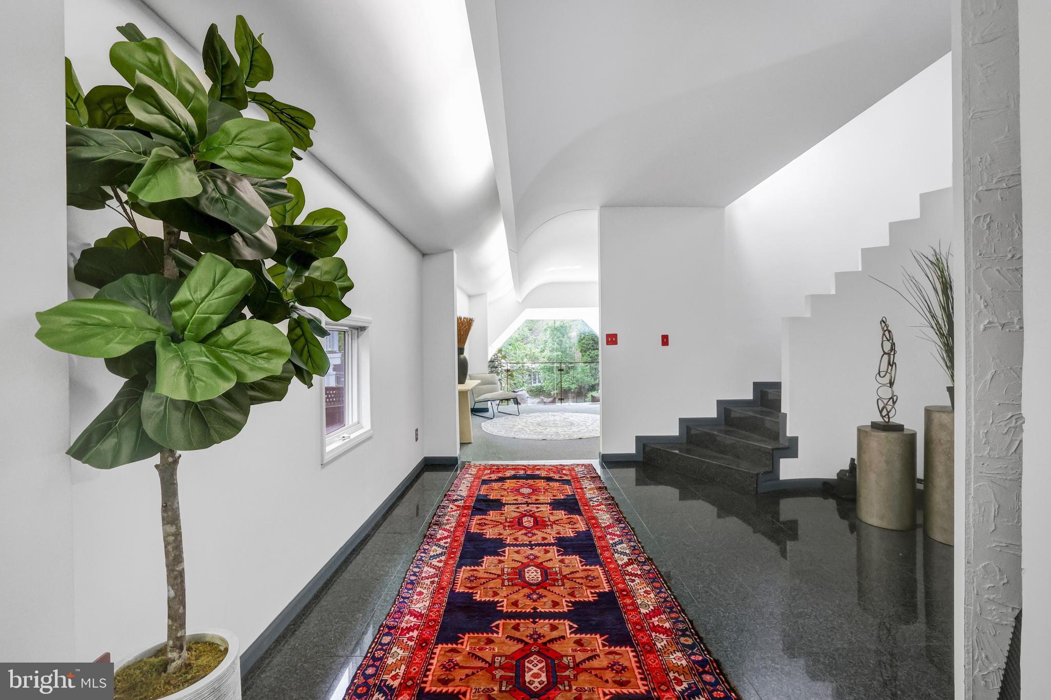 1452 Foxhall Road Northwest Washington, DC 20007 - Photo 15 of 72 Entrance