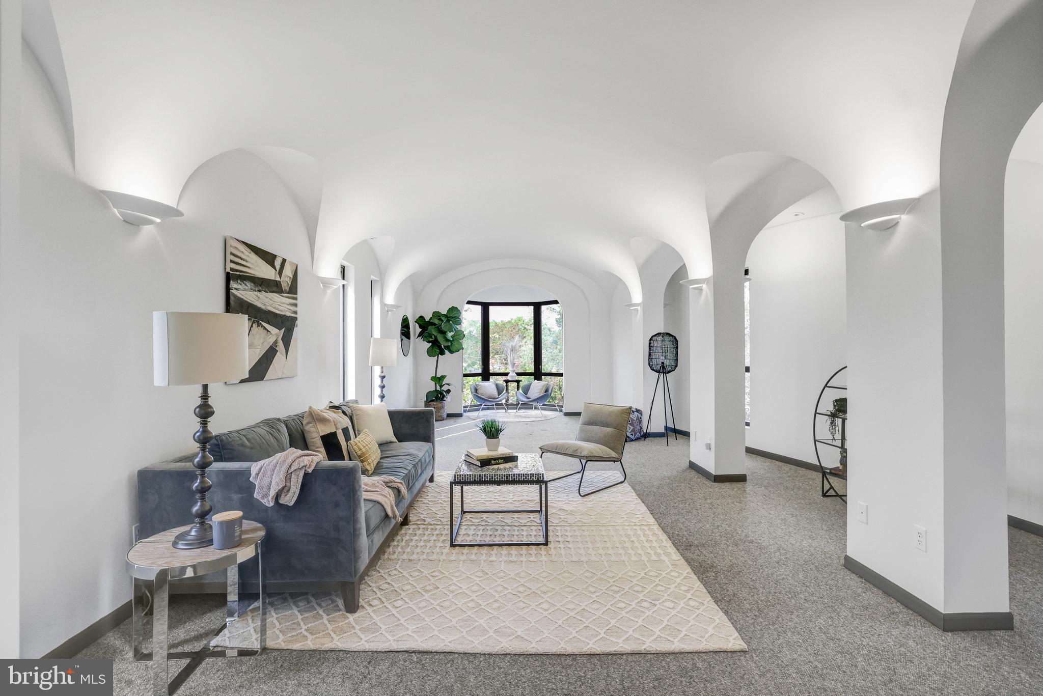 1452 Foxhall Road Northwest Washington, DC 20007 - Photo 26 of 72 Living Room