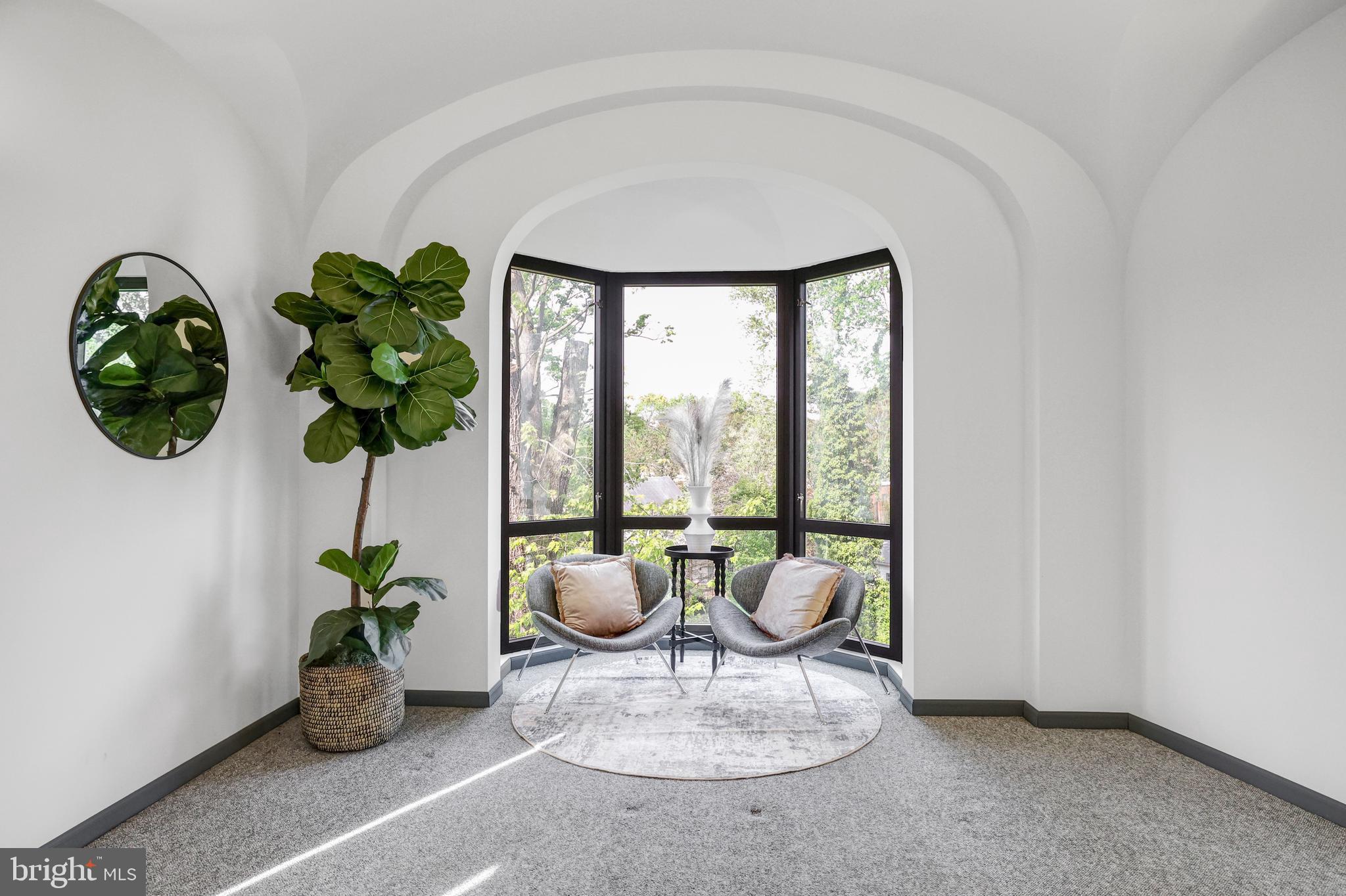 1452 Foxhall Road Northwest Washington, DC 20007 - Photo 30 of 72 Living Room